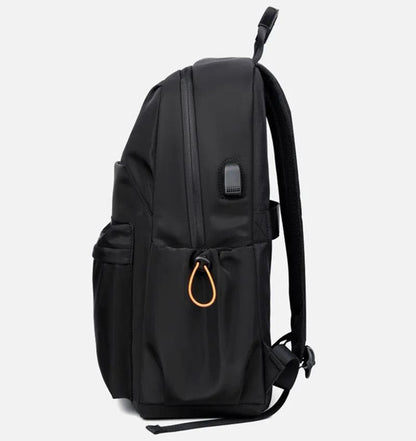 Sac à Dos pour Ordinateur Portable 15.6 Pouces – Imperméable avec Port de Charge USB – Idéal pour Loisirs, Travail et École – Noir